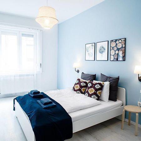 Central New Home With 3 Bedrooms, A/C And Balcony Budapest Eksteriør bilde